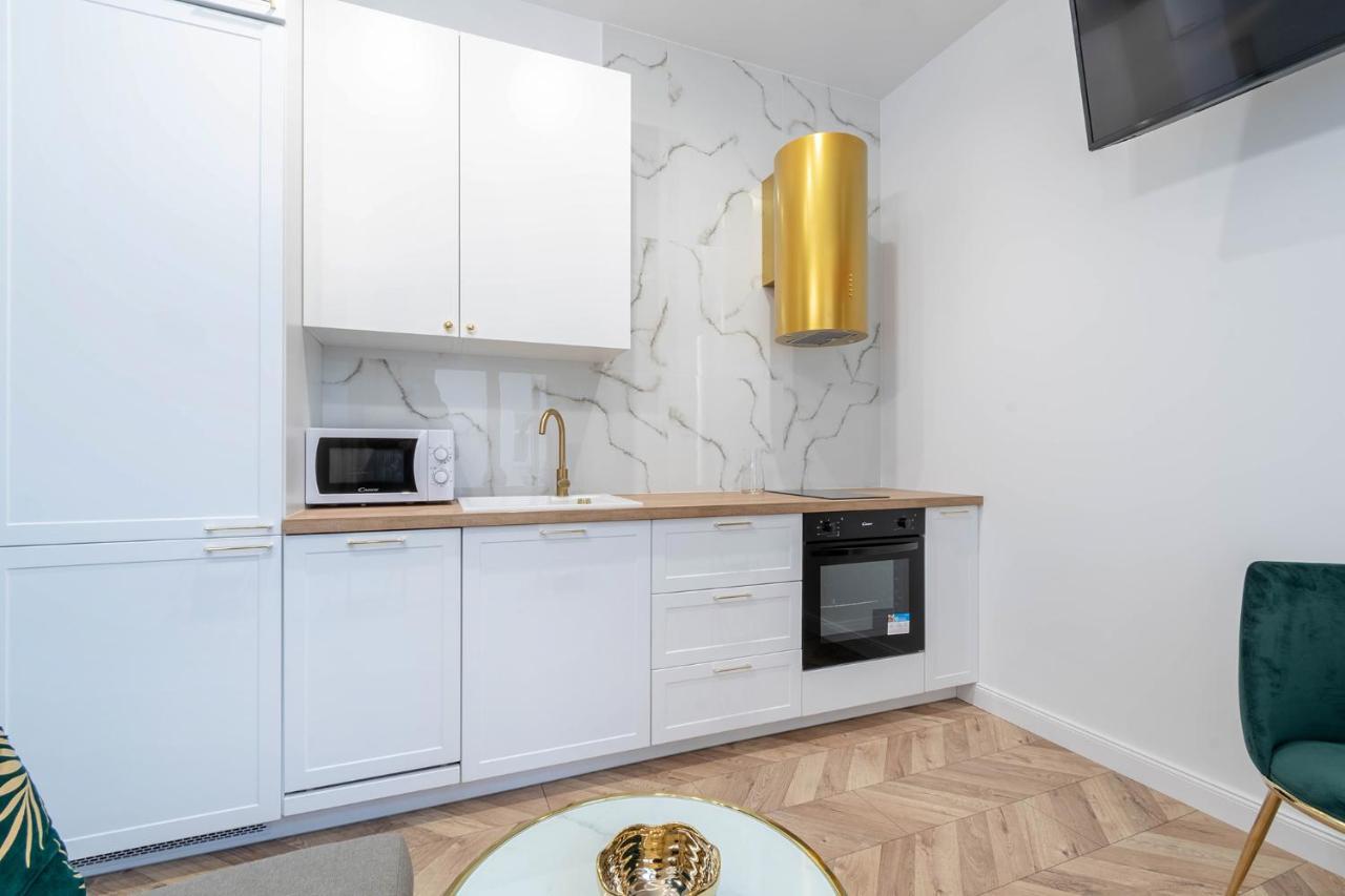 Golden Circles No.2 Apartment *